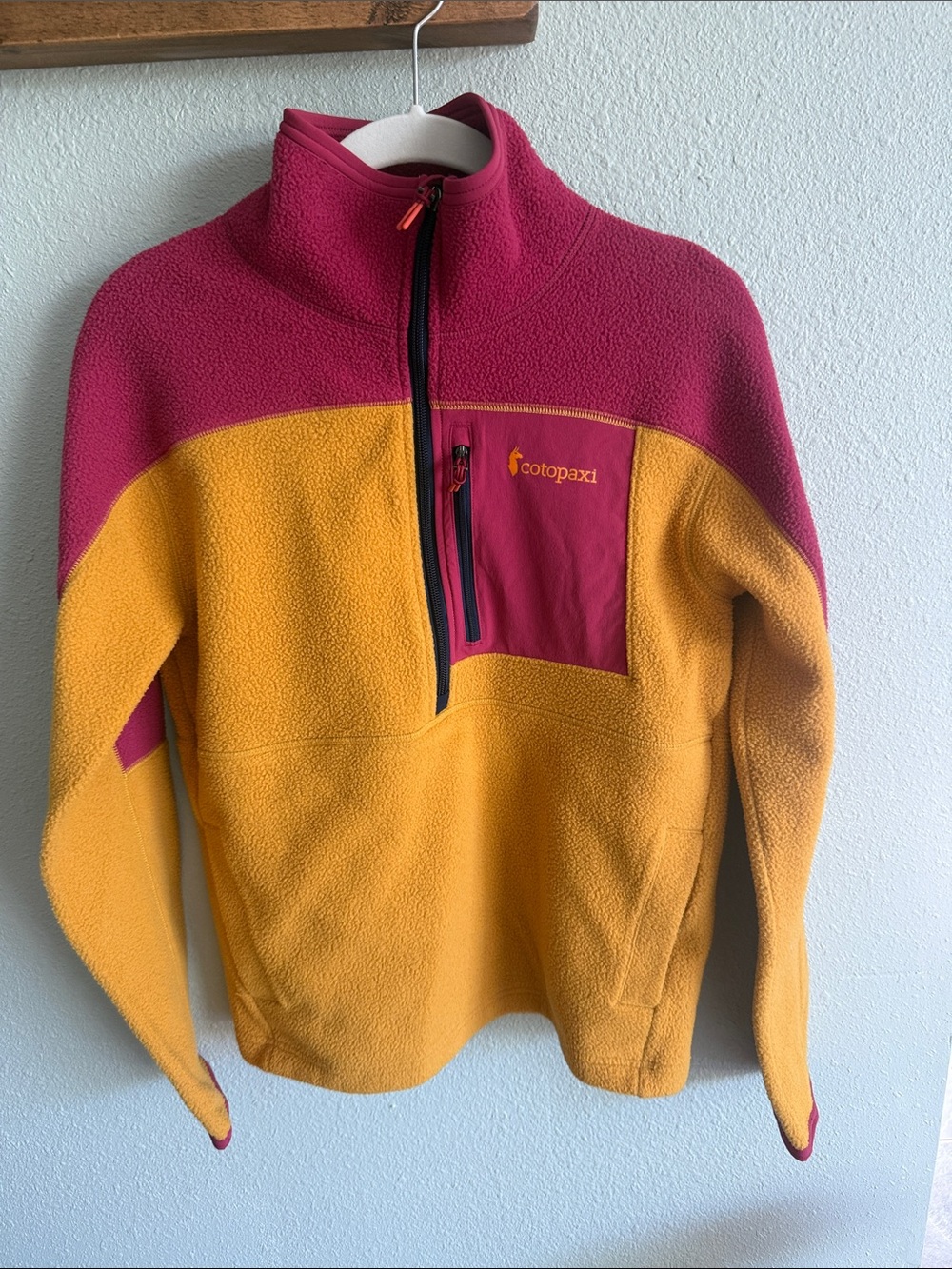 cotopaxi Women’s Colorblock Fleece Pullover - Pink & Mustard